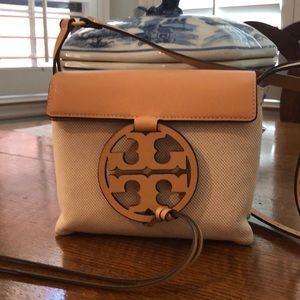 Tory Burch purse